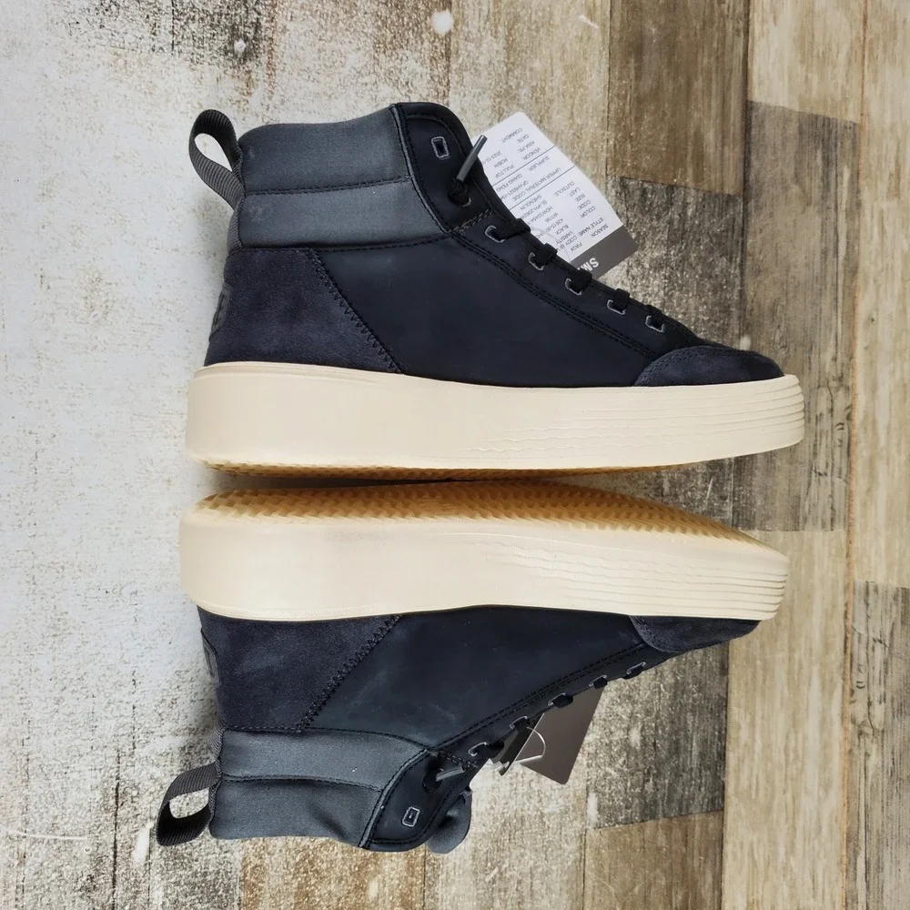 Hey Dude Cody Hi Vintage Varsity Shoes Sz 7 On High-Top Sneaker Boots